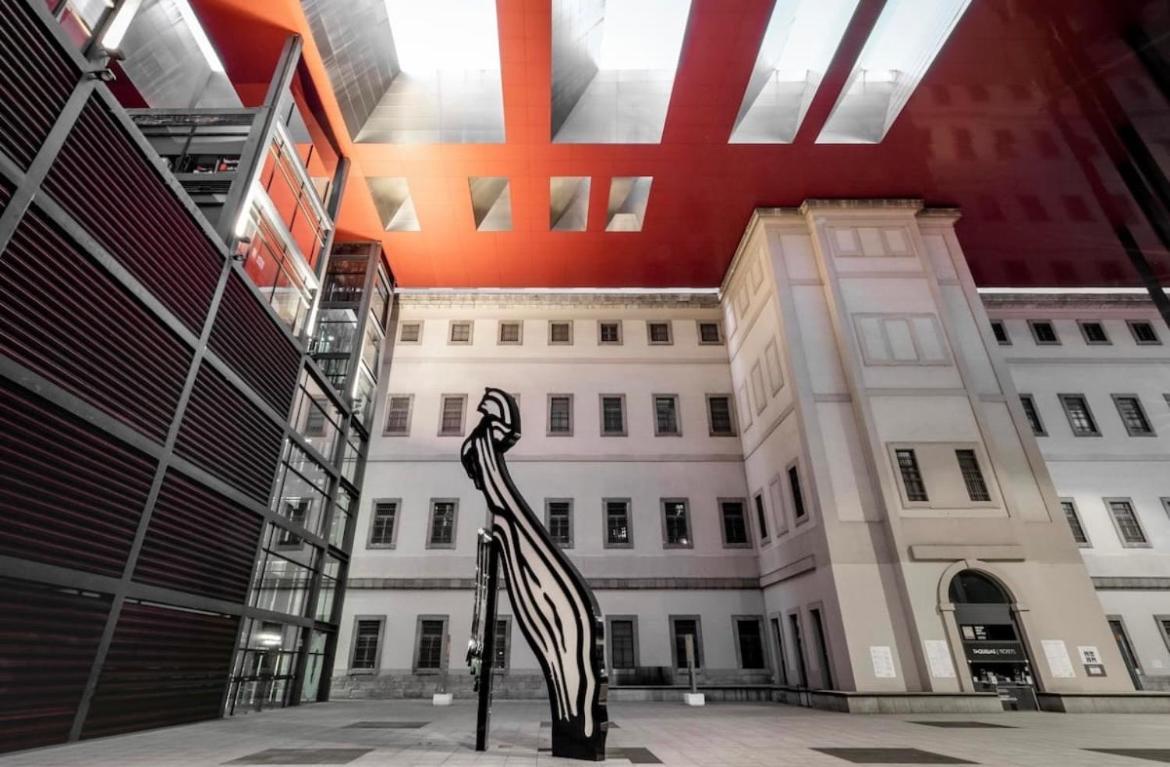 Апартаменты Reina Sofia Museum House Мадрид Экстерьер фото